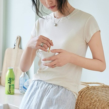 KPUWARM - 天絲羊毛修身短袖上衣-棉白