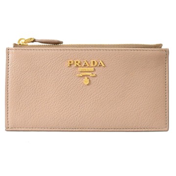 PRADA 1MC079 浮雕 LOGO小羊皮6卡大容量零錢包.駝色