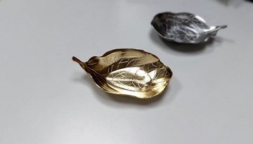 日本Shinko 日本製餐具-金柿葉前菜勺-金色款-520愛