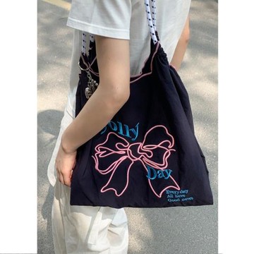 韓國ins刺繡蝴蝶帆布包包女2024新款潮時尚休閑托特包大容量包