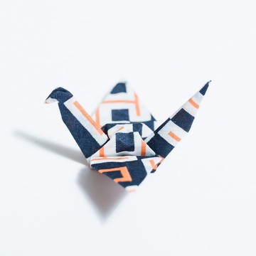 \鶴立獨行/ 摺紙別針_幾何學