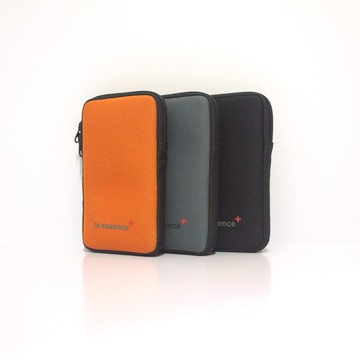 la essence 台灣精品 LE-9805L iPhone 17 17Pro 手機包 潛水衣布