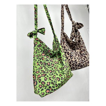 春新款綠色豹紋燈芯絨布包單肩斜挎布袋子女書包包包百搭小眾設計