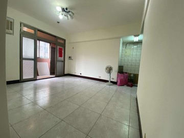 A9低總價｜家樂福商圈【買家樂】大坪數公寓｜四房車｜新北市林口區文化一路一段