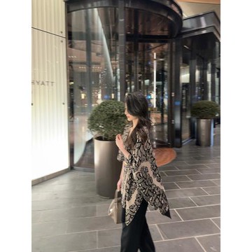 時髦高級感貴氣斗篷外套針織披肩