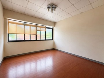 獨家專任★大坑靜謐生活圈★臨20米路大六房透店｜台中市北屯區東山路二段