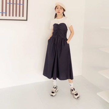 OB嚴選-假兩件棉質胸前抓皺口袋洋裝《DA9668-》