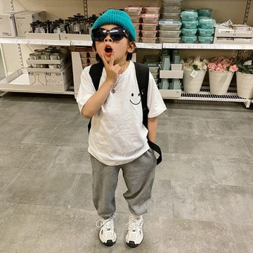 童裝男童帥氣t恤韓版洋氣小童夏裝純棉寬鬆兒童簡約短袖上衣 T恤 韓版 中小童 百搭 印花上衣 短袖T恤 男童上衣