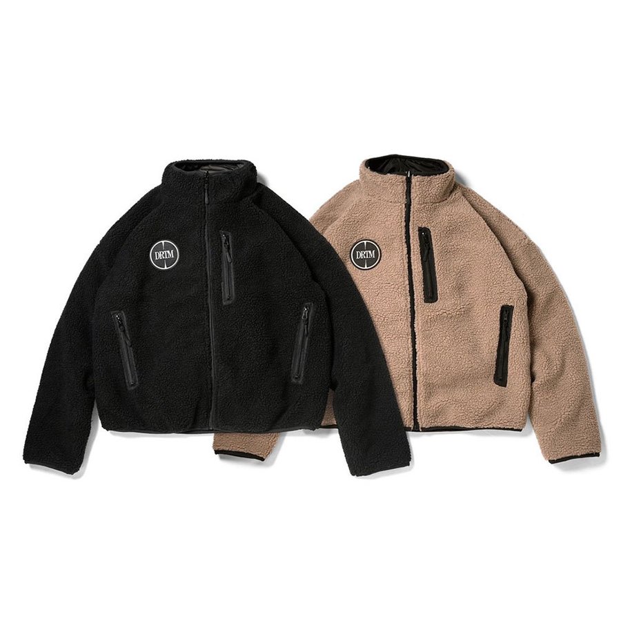 無料配達無料配達dreamteam ドリームチーム 総柄 刺繍ロゴ DRTM ダウン