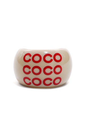 CHANEL Pre-Owned - 2001 Coco-print ring - women - Plastic - One Size - Neutrals