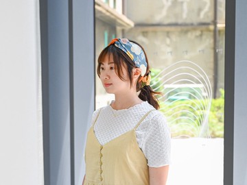 雙拼髮帶 / 藍底花花花 - 橘