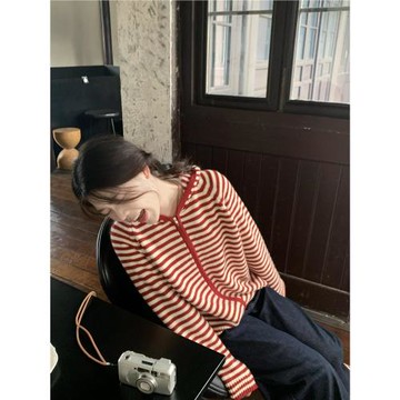 你別笑啦    秋季韓版雙拉鏈條紋毛衣外套女復古連帽針織開衫上衣