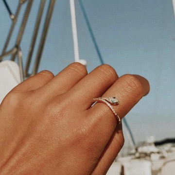 梅杜莎的金綠蛇蠍戒指 MEDUSA SNAKE RING