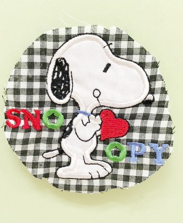 【震撼精品百貨】史奴比Peanuts Snoopy ~SNOOPY 貼布-心圓黑#31172