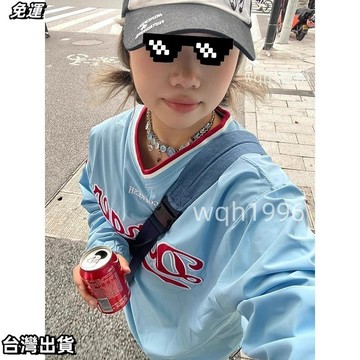 台灣出貨 新款美式高街v領運動球衣衛衣男秋季潮牌刺繡vintage冰球服長袖潮の