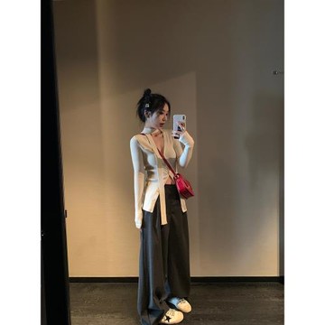 張只只原張公子STUDIO 清冷感V領針織開衫女春季毛衣外套氣質上衣