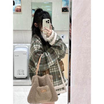日系復古格紋設計感毛呢外套女冬季2025新款加厚羊羔毛呢子大衣潮