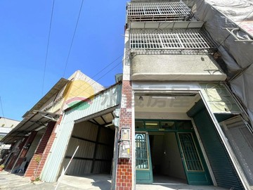 岡山大地坪｜採光四房｜邊間車庫透天｜高雄市岡山區頂潭路