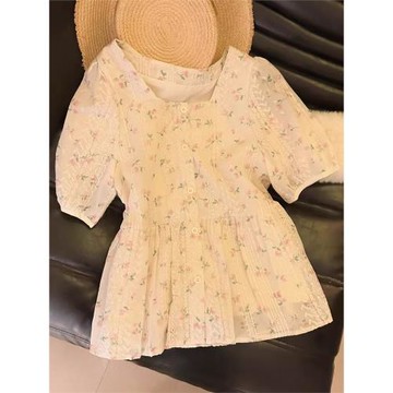 大碼法式方領蕾絲拼接碎花短袖襯衫女夏季胖mm遮肚子顯瘦甜美上衣