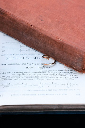 COR-DATE / 星星水鑽旋繞戒指