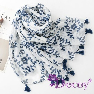 【Decoy】文藝民族風*藍色浪漫花朵流蘇披肩圍巾