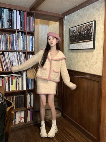 【結帳69折】紅莓燕麥海軍領上衣短裙套裝-54970