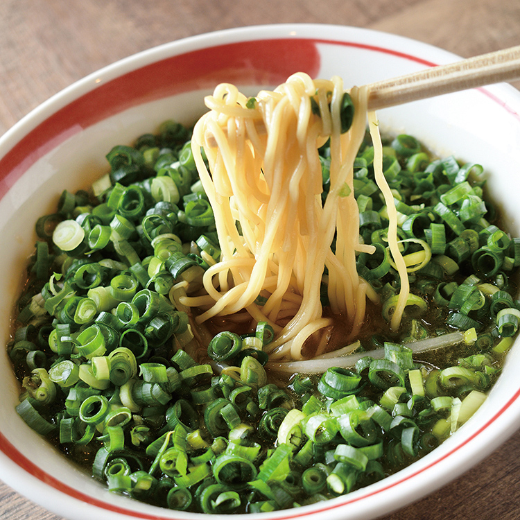 ［和歌山ラーメンまる岡］定番ネギラーメン 2食入 ［和歌山ラーメンまる岡］定番ネギラーメン ２食入