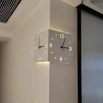 風轉角雙面鐘掛客廳創意簡約現代時鐘表免打孔靜音兩面鐘表