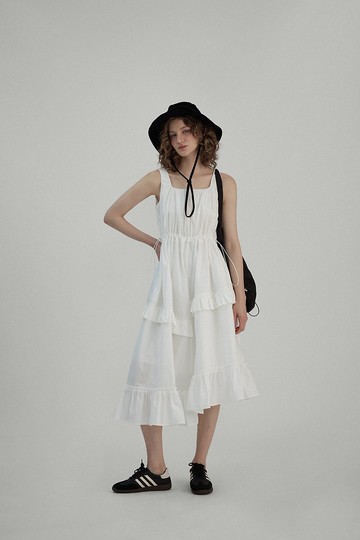 超大裙擺 高腰捏褶無袖連身裙