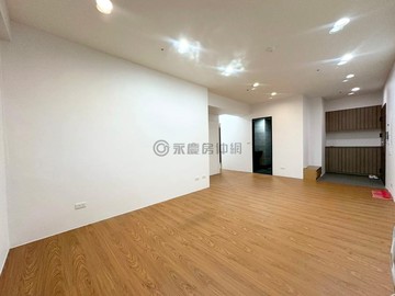 桃園車站 擎天匯 大露台三房B1平面車位｜桃園市桃園區桃鶯路