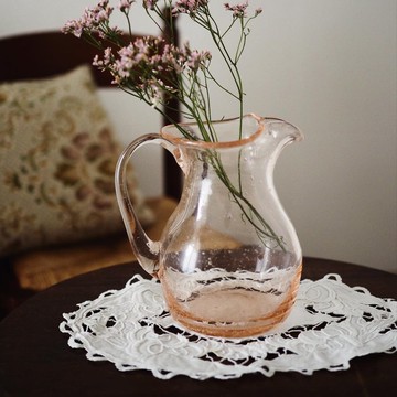 20世紀 法國  手工吹製 粉紅色大玻璃壺