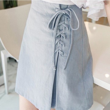 現貨出清不退不換，慎選-簡約高腰繫帶短裙 韓版 【58-18-84111】ibella 艾貝拉