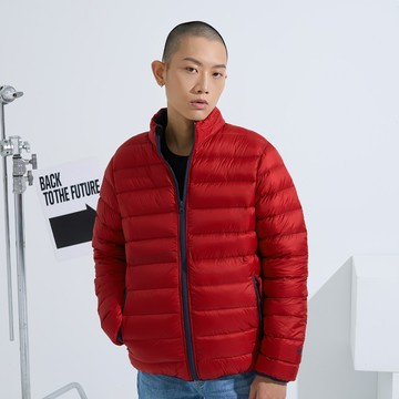 極輕!修身附袋羽絨外套(朱紅)-男