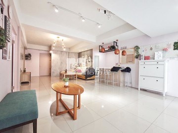 親親戲院角間大面寬店住｜台中市北區梅亭東街