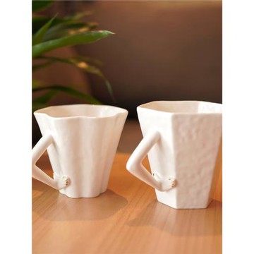 范婧婧原創設計叉腰杯握手杯咖啡杯藝術禮品景德鎮手作陶瓷純白瓷