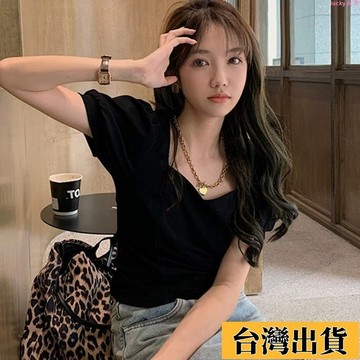 🌟新店優惠🌟短袖T恤女 法式複古設計感小衆甜辣風短袖女 小心機短款上衣 夏季女裝 泡泡袖上衣 韓版女裝