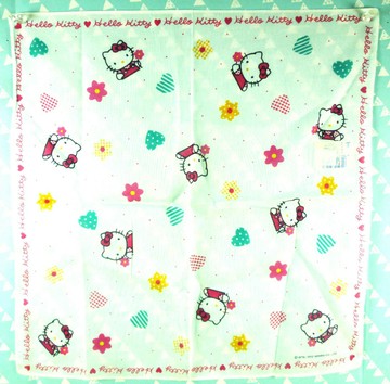 【震撼精品百貨】Hello Kitty 凱蒂貓 大方巾 白點花花愛心 震撼日式精品百貨