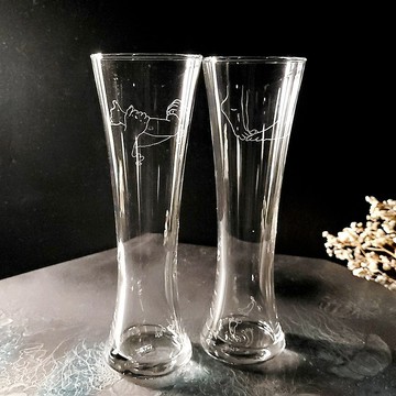 【客製化】魚缽手雕親親抱抱情侶高腳啤酒杯/週年告白新婚紀念禮