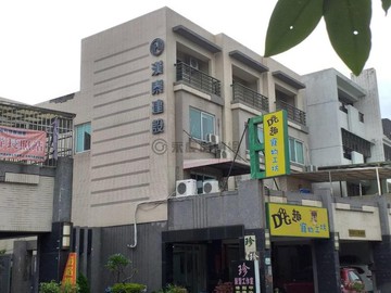 八卦公園邊間景觀透天店面｜高雄市仁武區八德西路