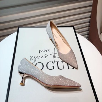 新款婚紗鞋漸變亮片細跟單鞋性感尖頭中跟伴娘婚鞋舒適禮服年會鞋