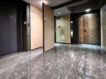 很超值專售農十六【華人匯】四房毛胚雙平車｜高雄市鼓山區龍勝路