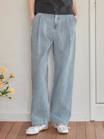 Wide Leg Cotton Pin-tuck Jeans [Light Blue]