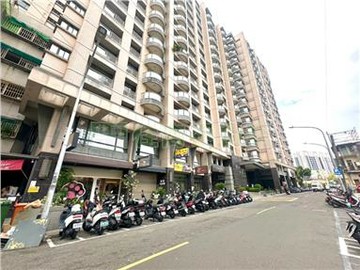 崑庭棋琴七重奏簡約2房｜高雄市三民區民族巷
