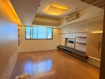 中山國中捷運~高樓景觀稀有美大四房｜台北市中山區龍江路