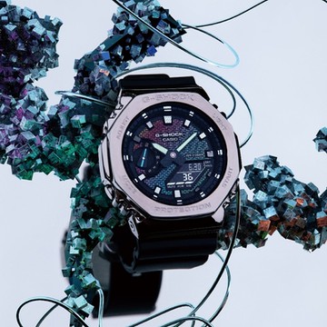 CASIO卡西歐 G-SHOCK GM-2100RW-1A 彩虹磚牆雙顯錶 銀 44.4 mm