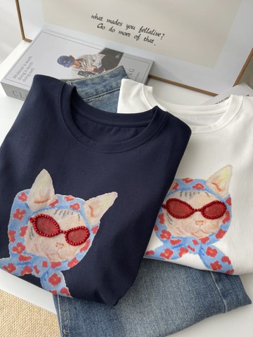 【限時79折】掛拍系列．頭巾貓咪圓領短袖上衣-5756