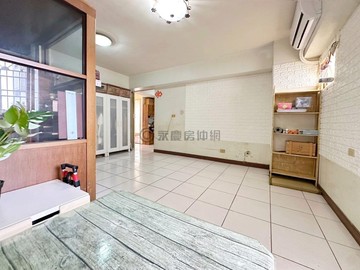 獨家❗南區中山醫大慶車站次頂樓三房休旅車位｜台中市南區復興路一段