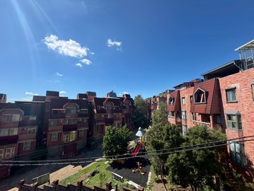 專任｜香山交流道旁稀有四房透天＋庭院停車｜新竹市香山區中華路六段