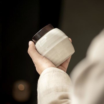 草木灰釉陶瓷小茶葉罐迷你小茶倉便攜密封罐功夫茶道配件香粉罐