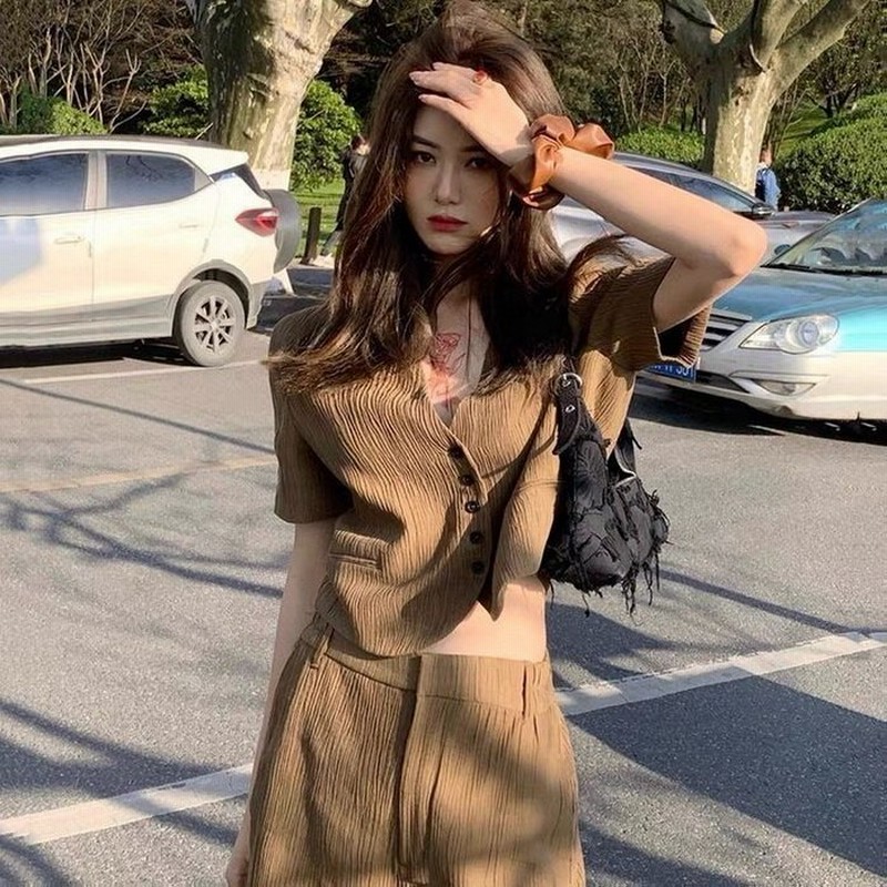 スーツセットアップ レディース 40代 春夏 スーツセットアップ 半袖スーツジャケット ショットパンツ カジュアル 上品 オシャレ韓国風 通勤 30代 Uvカット 通販 Lineポイント最大0 5 Get Lineショッピング